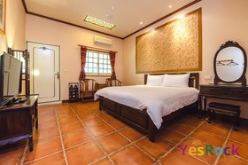 Tourist Home Bed And Breakfast