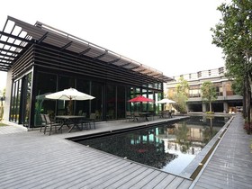 Imperial Dynasty Exquisite Hotel