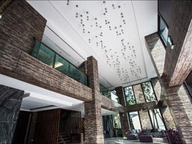 Imperial Dynasty Exquisite Hotel