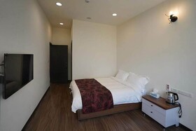 Sun Sweet House
