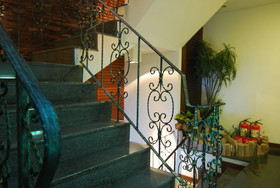 Ming Jun Holiday Inn