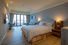 Relaxury Beach House