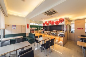 Da Shih Hotel