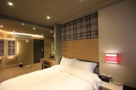 Ease Bed and Breakfast