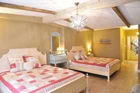 Fazhana Village B&B