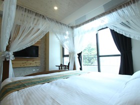 Hua Tian Niao Yu Home Stay