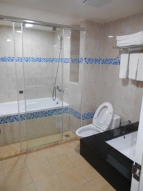 Lishin Hotel