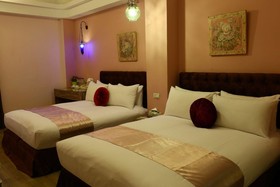 Moroccan Holiday Suite