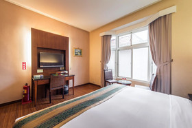 Travel Road Hotel