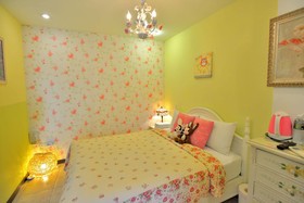 White Cotton Candy B&B