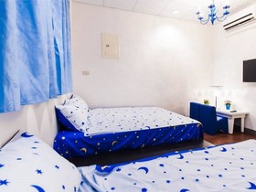 Lotung Starhouse Inn