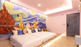 Wunan Zoo Family Homestay