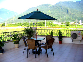 Evergreen Garden Home