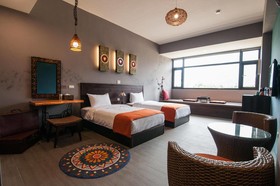 Zai Yan-Yan B&B