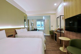 Muen Yuan Dong Hot Spring Hotel