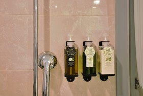 Muen Yuan Dong Hot Spring Hotel