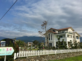 Sweetlight Bed And Breakfast