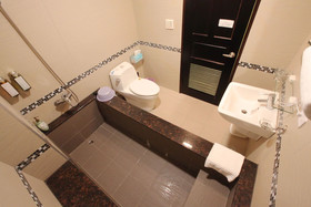 Tide of Happiness Travelodge