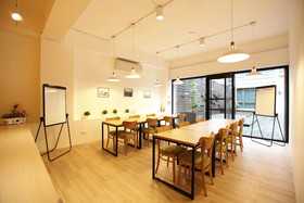 Tide of Happiness Travelodge