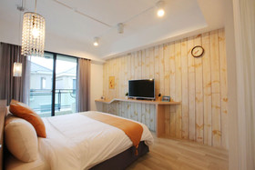 Tide of Happiness Travelodge