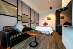 Tide of Happiness Travelodge