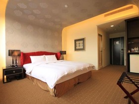 Mountain Fish Water Hotel