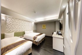 Global Traveler Hotel