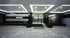 Idol Hotel