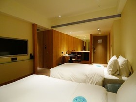 Kaohsiung International Plaza