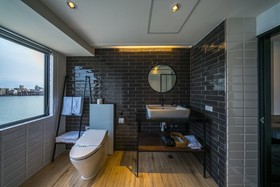 Watermark Hotel - Shi-Hzuwan