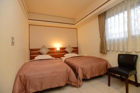 Hua Guo Hotel