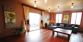 March Three Inn