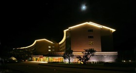 Luminous Hot Spring Resort & Spa