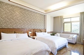 Lutai Winery B&B