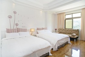 Lutai Winery B&B