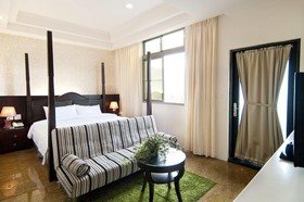 Lutai Winery B&B