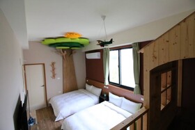 Elfin Kids And Pets B&B