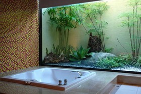 Qin Hai Motel