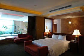Qin Hai Motel