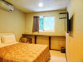 Travel Hero B&B