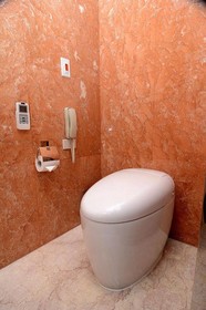 Happiness Inn Hotel