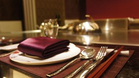 Happiness Inn Hotel