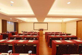 Happiness Inn Hotel