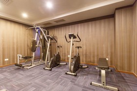 SLV Business Hotel