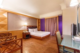 SLV Business Hotel