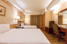 SLV Business Hotel