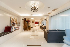 SLV Business Hotel