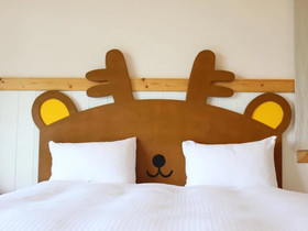 Bear Meets Moose Bed and Breakfast