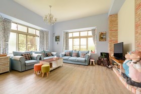 Bella Forest Bed & Breakfast