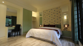Huaman Hot Spring Villa